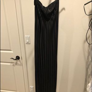 Sleeveless Black Dress